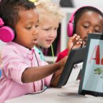 Literatura digital é oportunidade para crianças e famílias durante as férias escolares